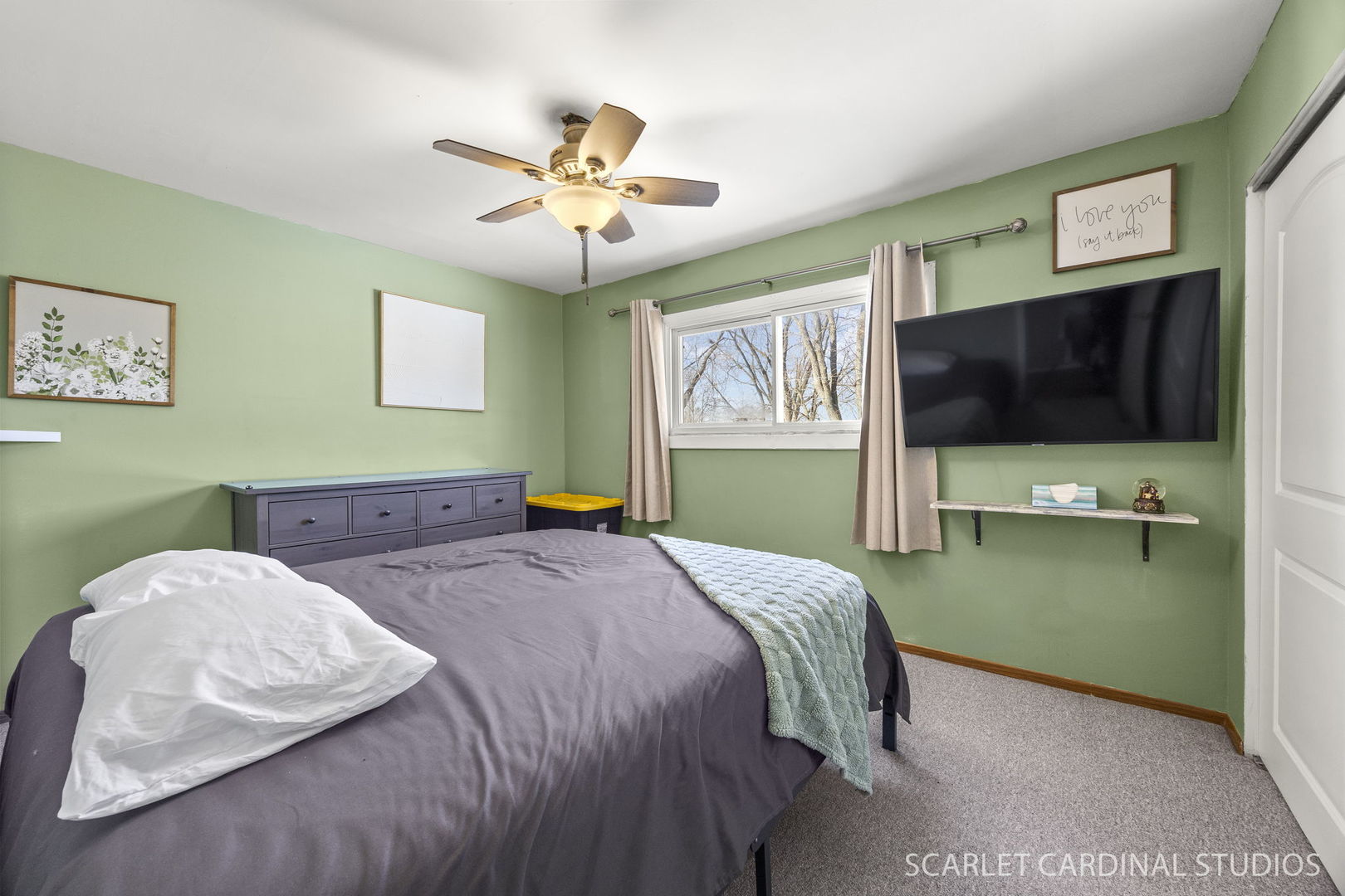 125 Monterey Drive, Bolingbrook, IL 60440