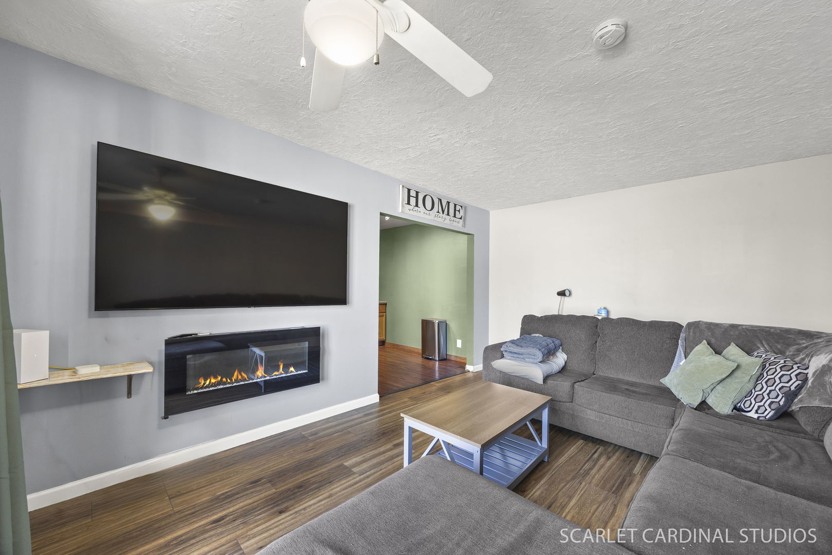 125 Monterey Drive, Bolingbrook, IL 60440