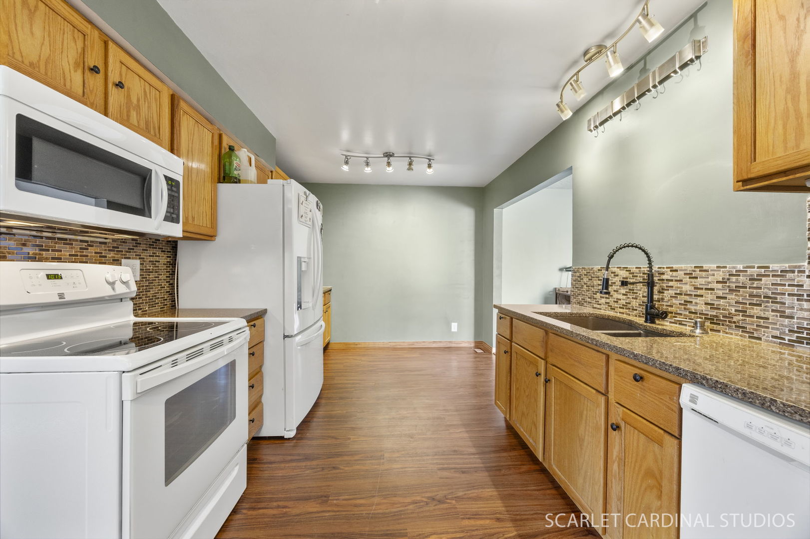 125 Monterey Drive, Bolingbrook, IL 60440