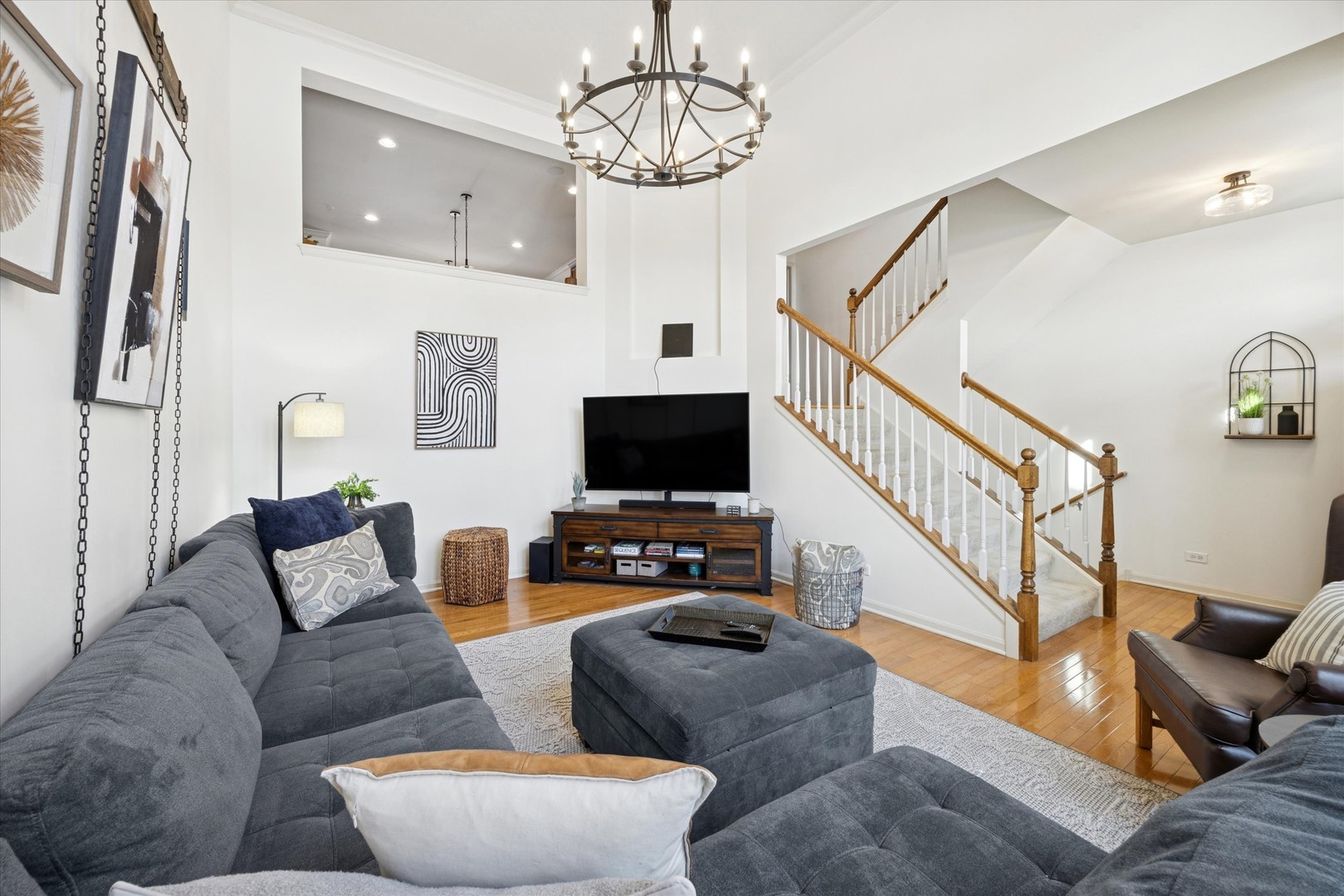 0N052 Woodland Court, Winfield, IL 60190