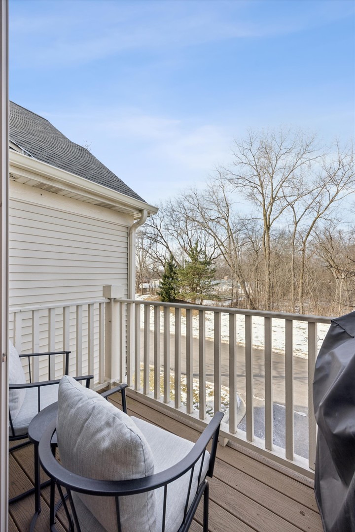 0N052 Woodland Court, Winfield, IL 60190