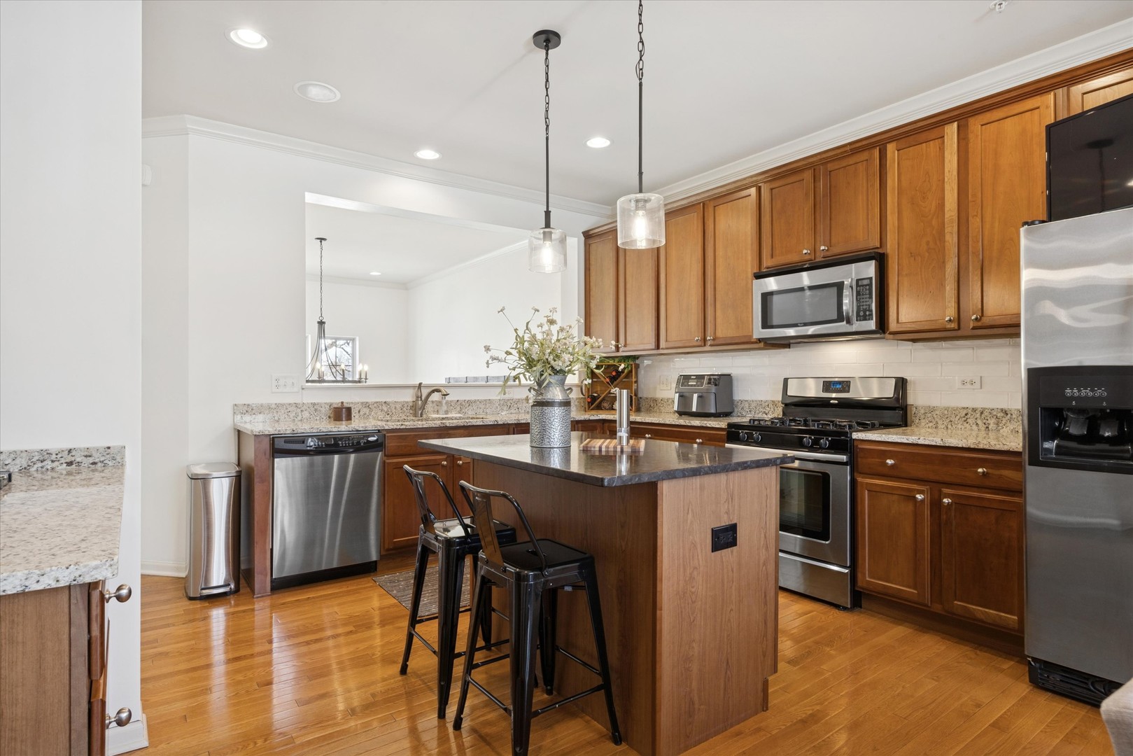 0N052 Woodland Court, Winfield, IL 60190