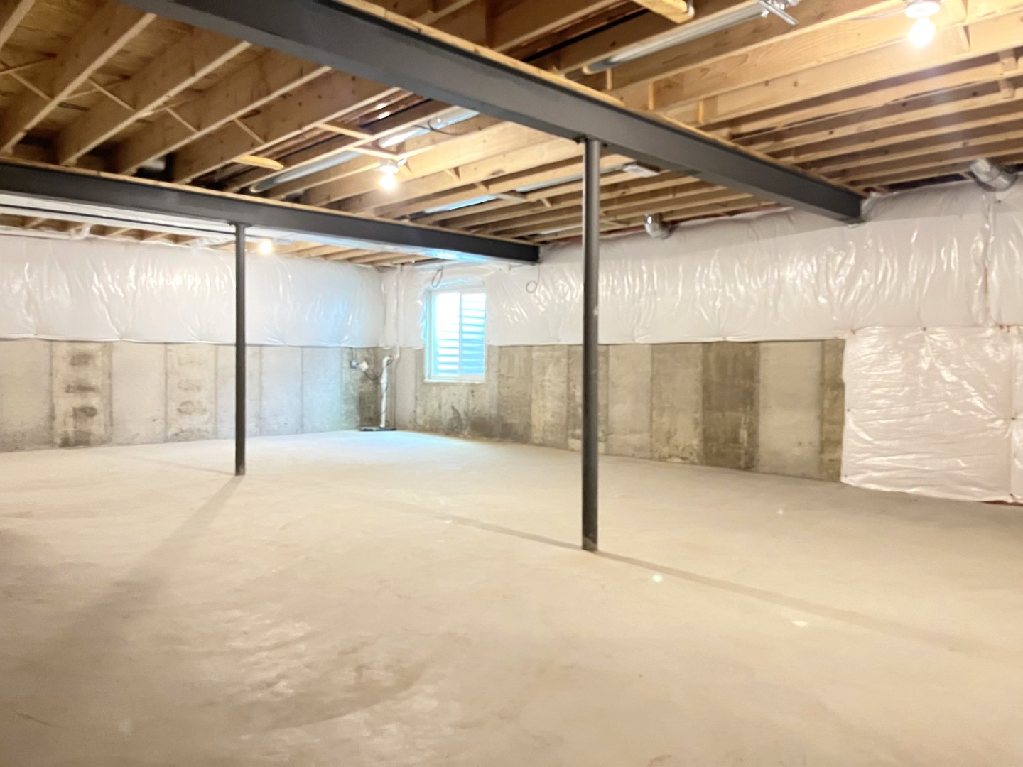 517 COBBLESTONE Circle, Harvard, IL 60033