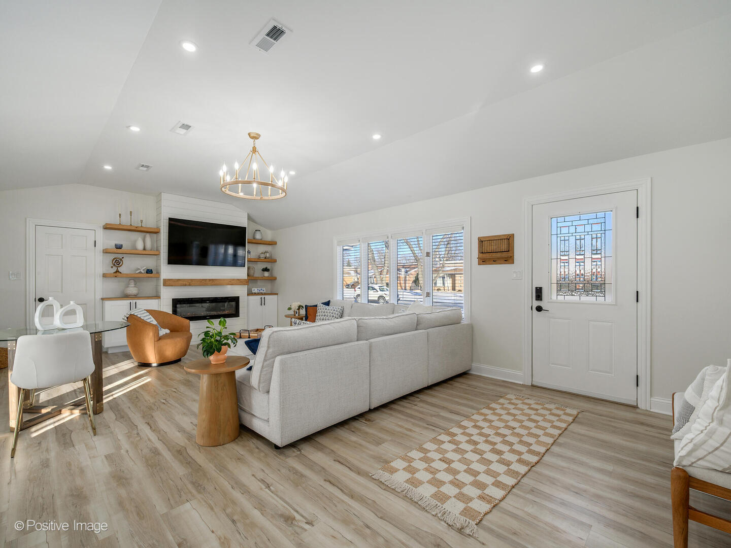 10630 S Keeler Avenue, Oak Lawn, IL 60453