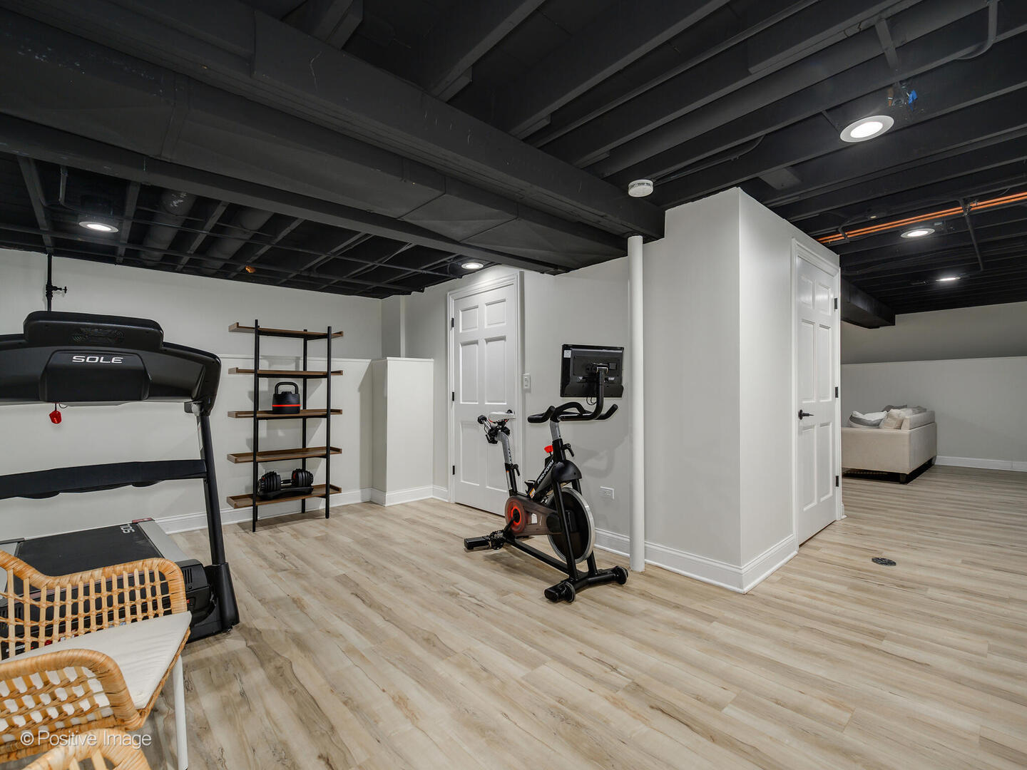 10630 S Keeler Avenue, Oak Lawn, IL 60453