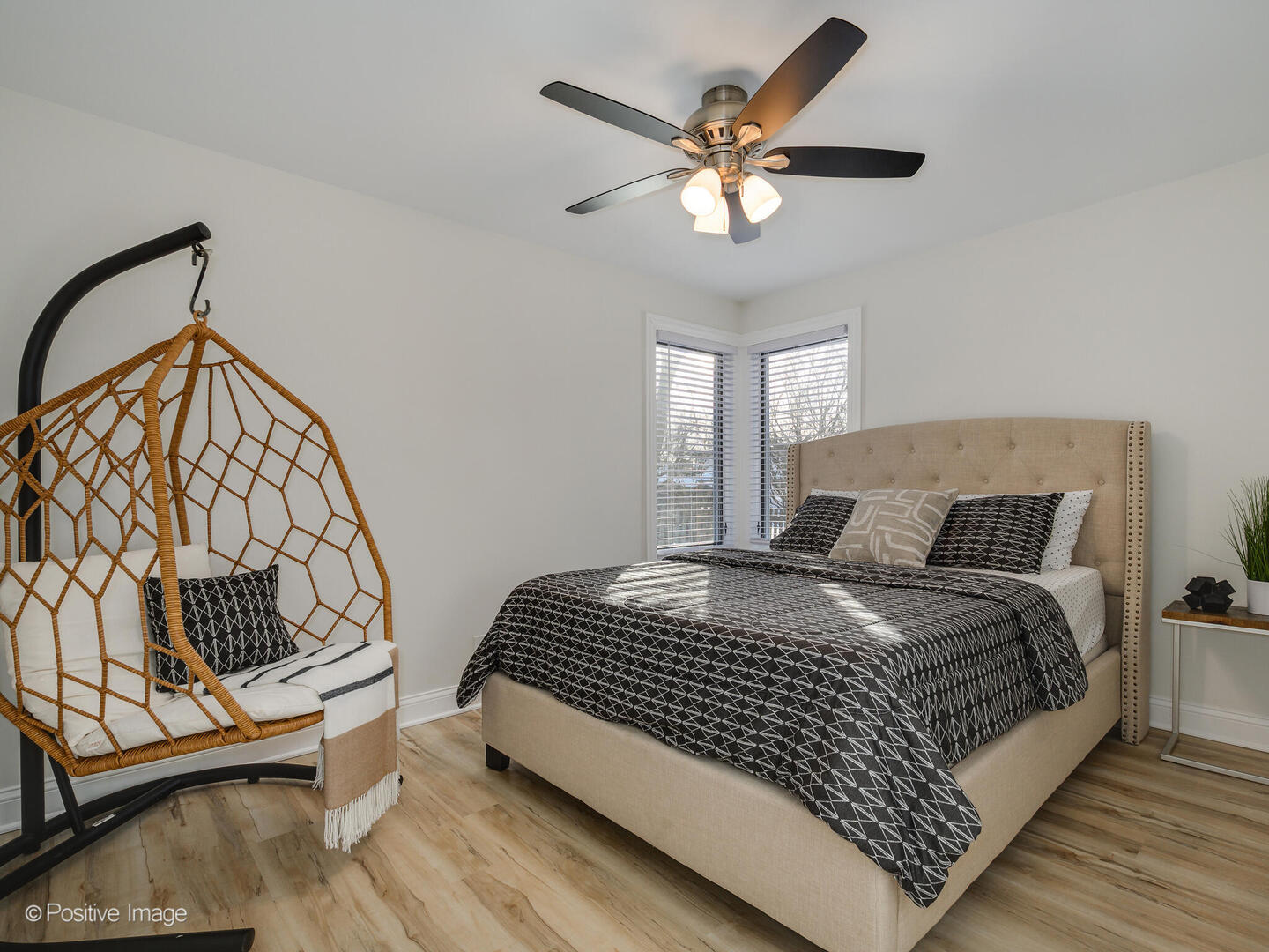 10630 S Keeler Avenue, Oak Lawn, IL 60453