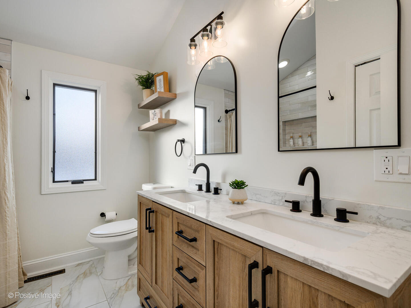 10630 S Keeler Avenue, Oak Lawn, IL 60453