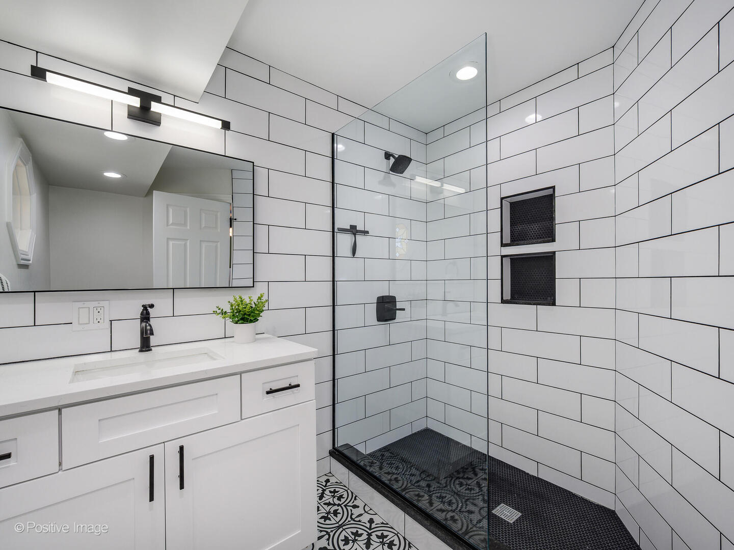 10630 S Keeler Avenue, Oak Lawn, IL 60453