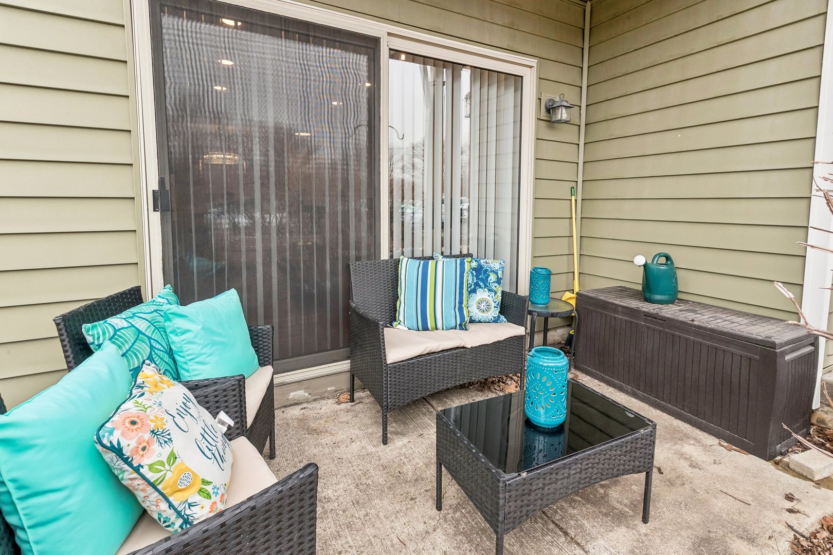 1565 Raymond Drive #101, Naperville, IL 60563