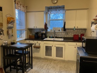 213 W QUINCY Street #1, Riverside, IL 60546