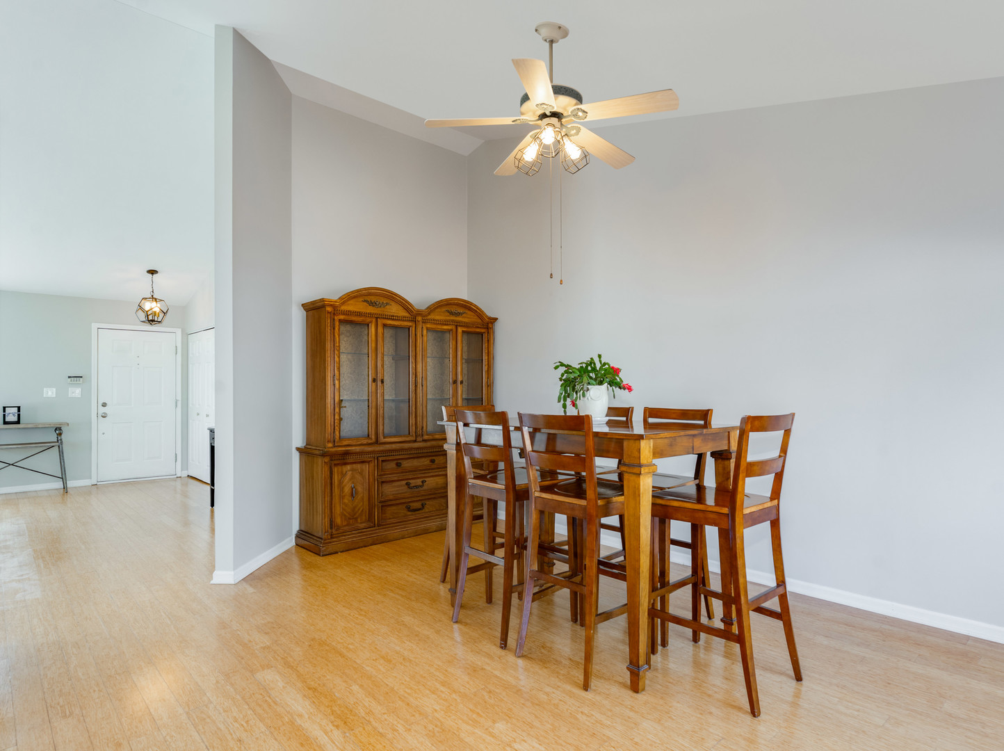 2013 Lyndhurst Lane, Aurora, IL 60503