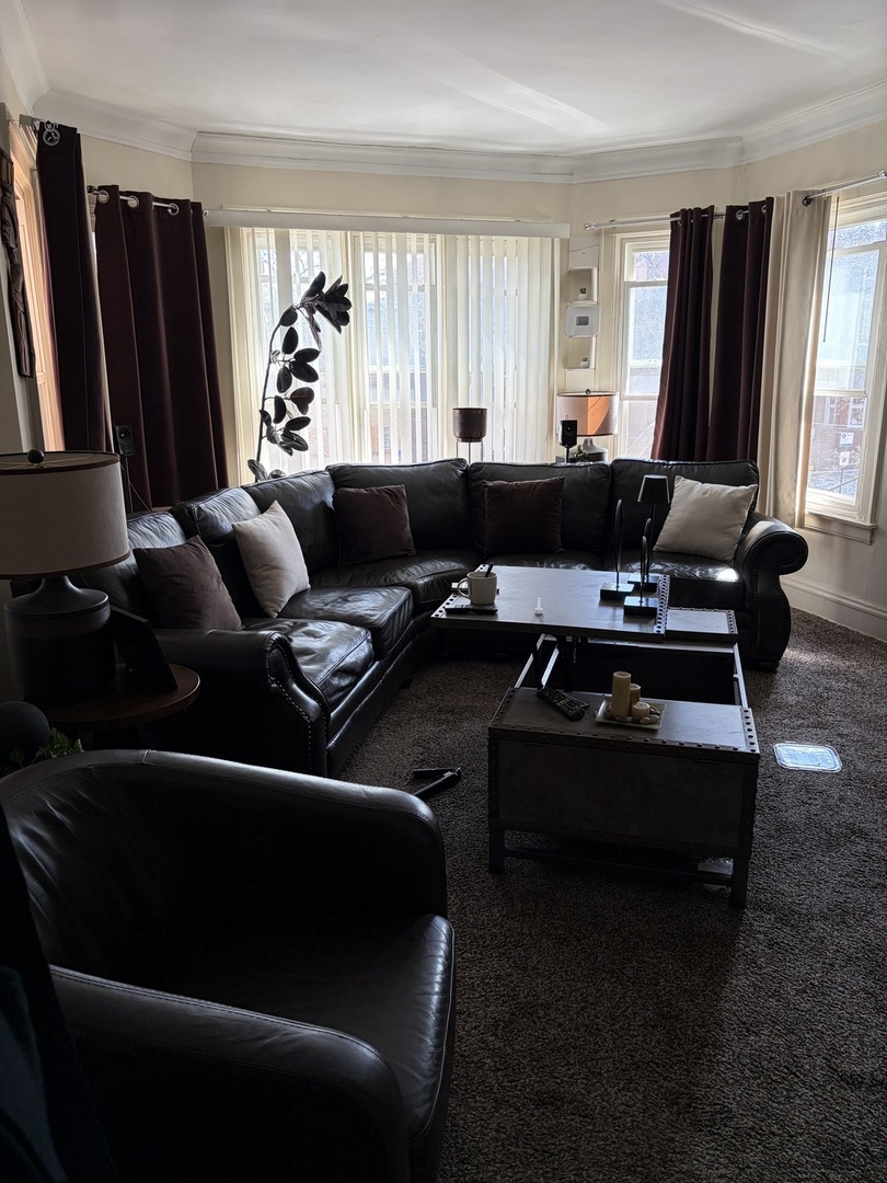 8212 S Vernon Avenue, Chicago, IL 60619