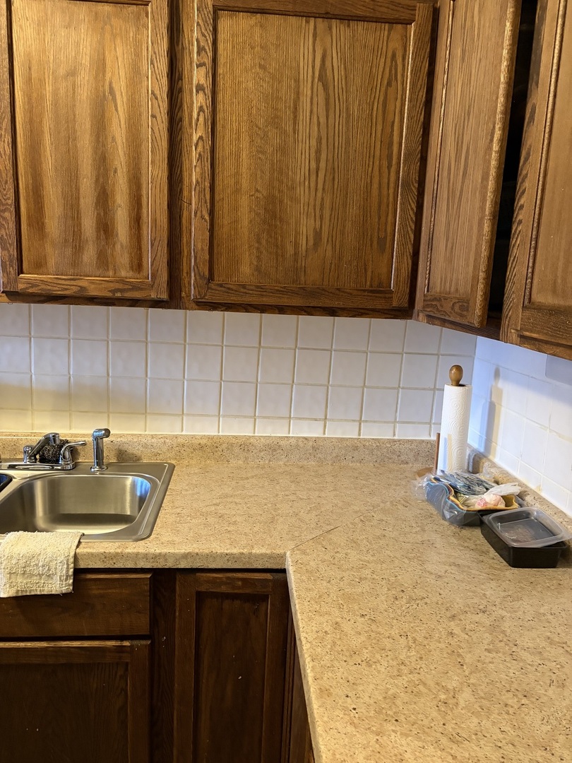 8212 S Vernon Avenue, Chicago, IL 60619