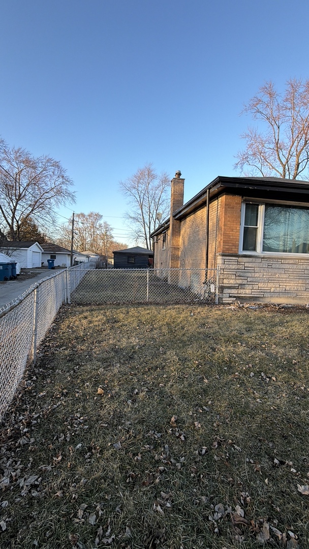 523 E 149th Street, Harvey, IL 60426