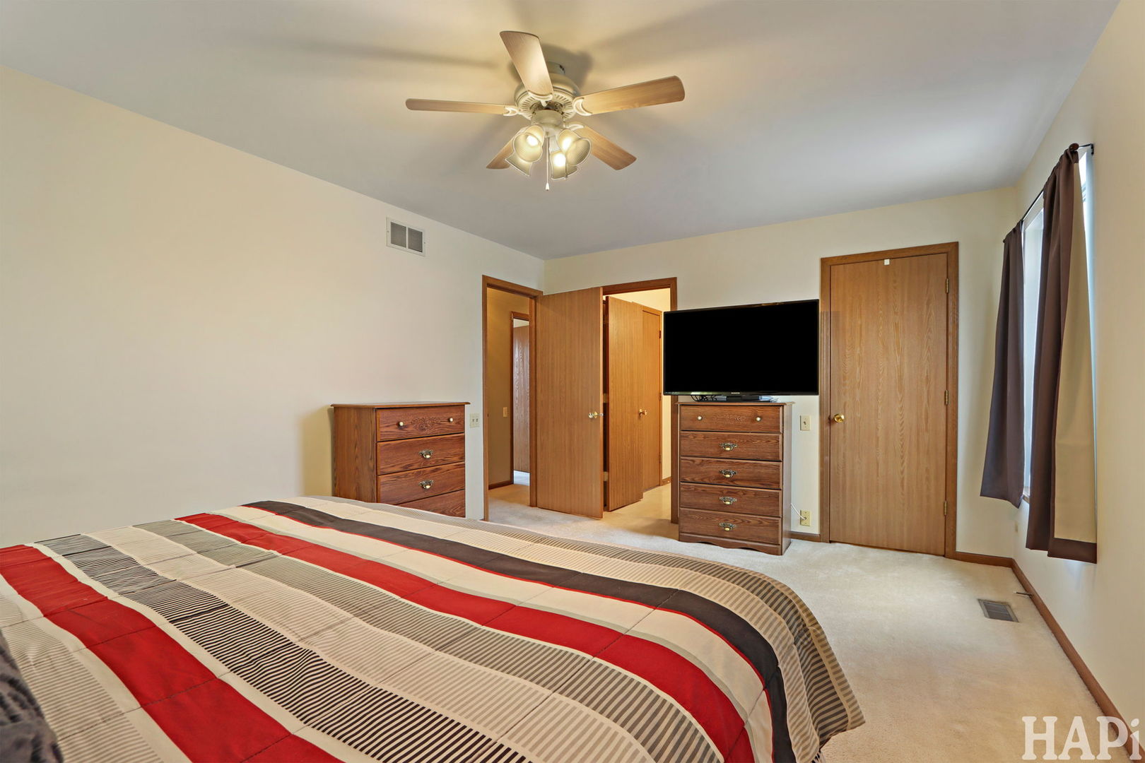 974 Annandale Drive, Elgin, IL 60123