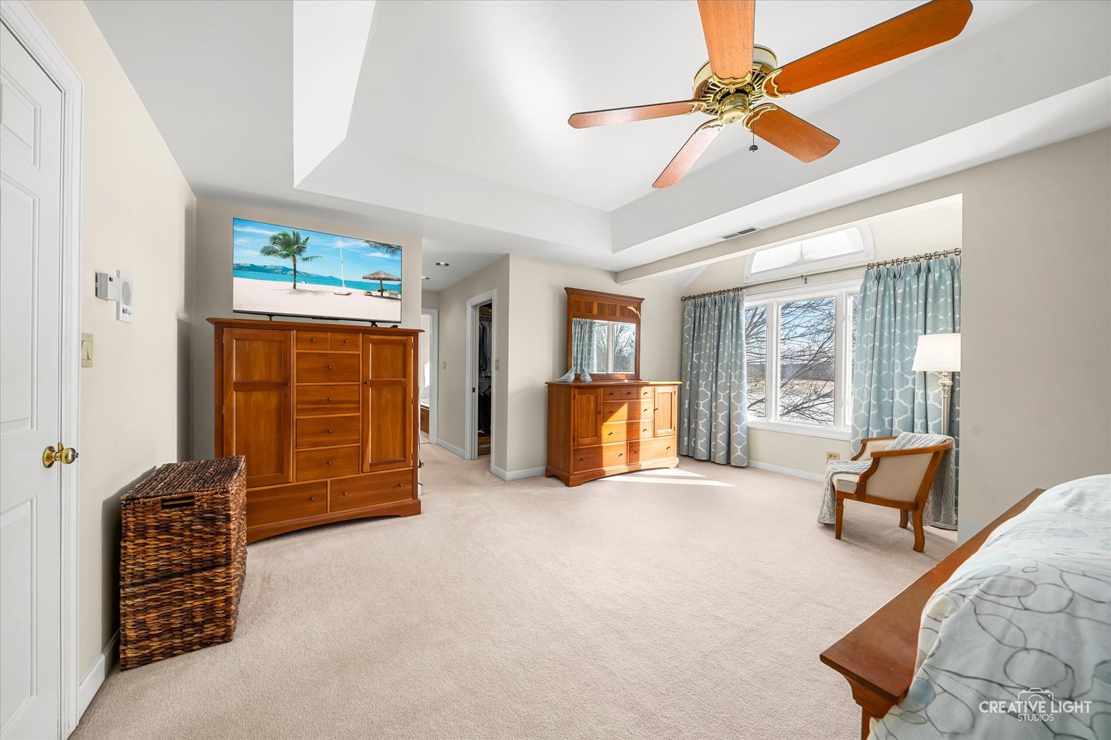 364 AVENA Circle, Naperville, IL 60565