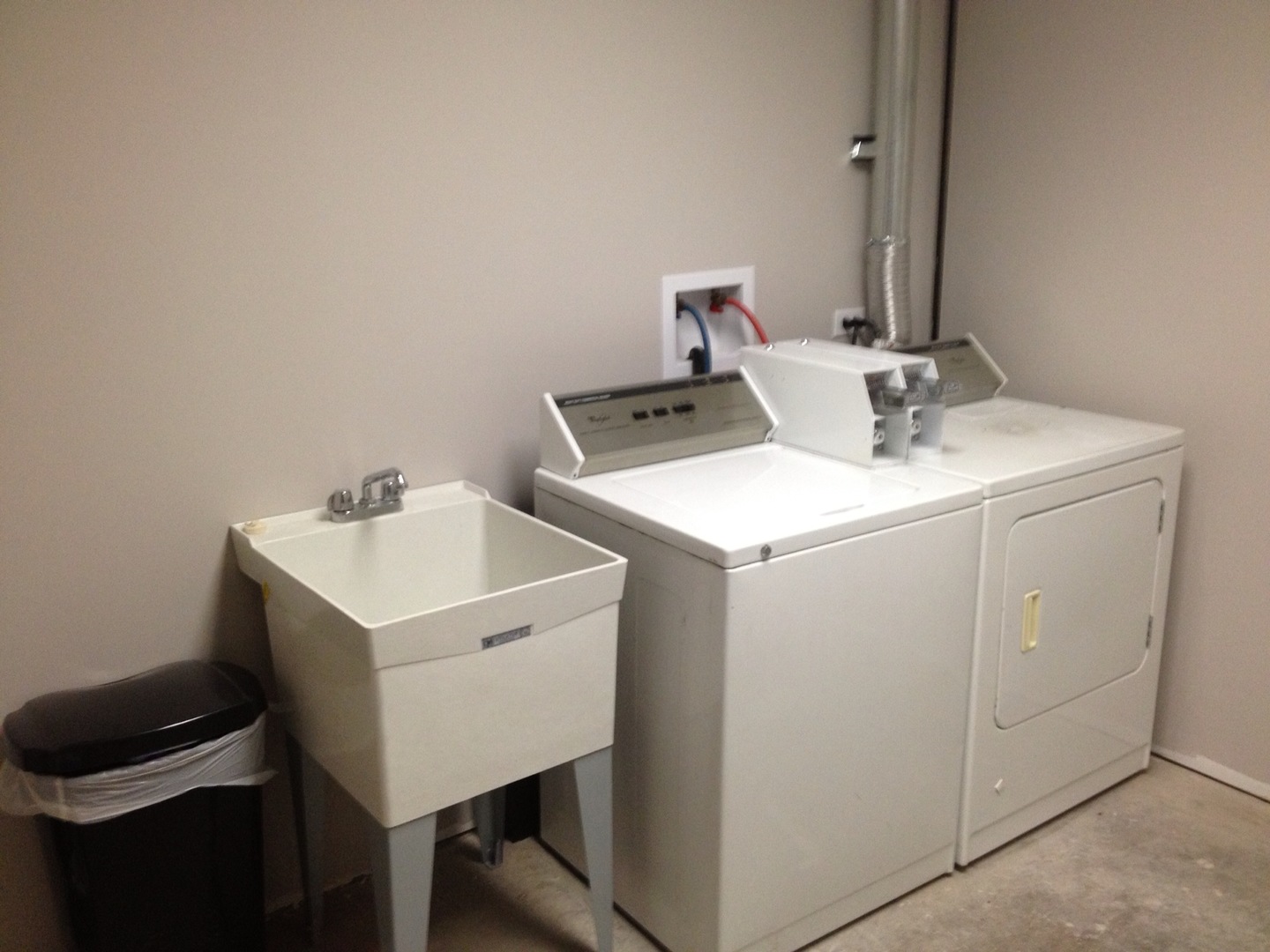 Schiller Park, IL 60176