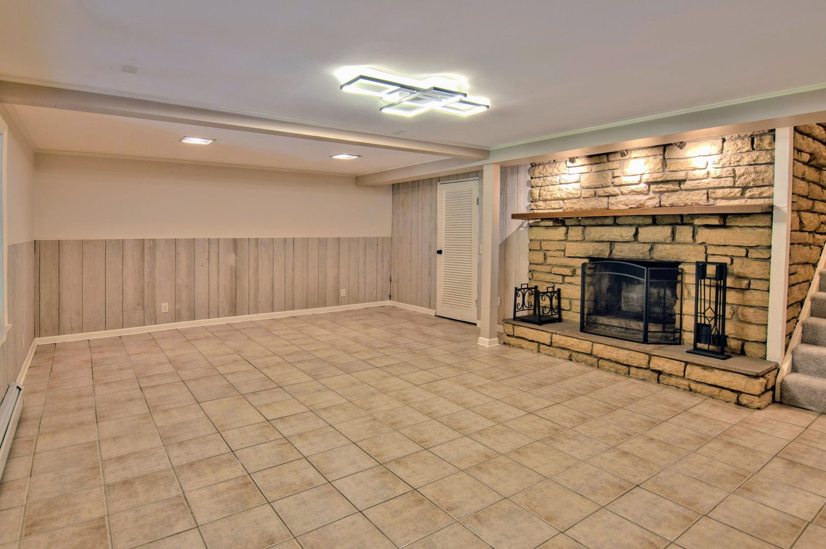 20798 White Oaks Road, Morrison, IL 61270