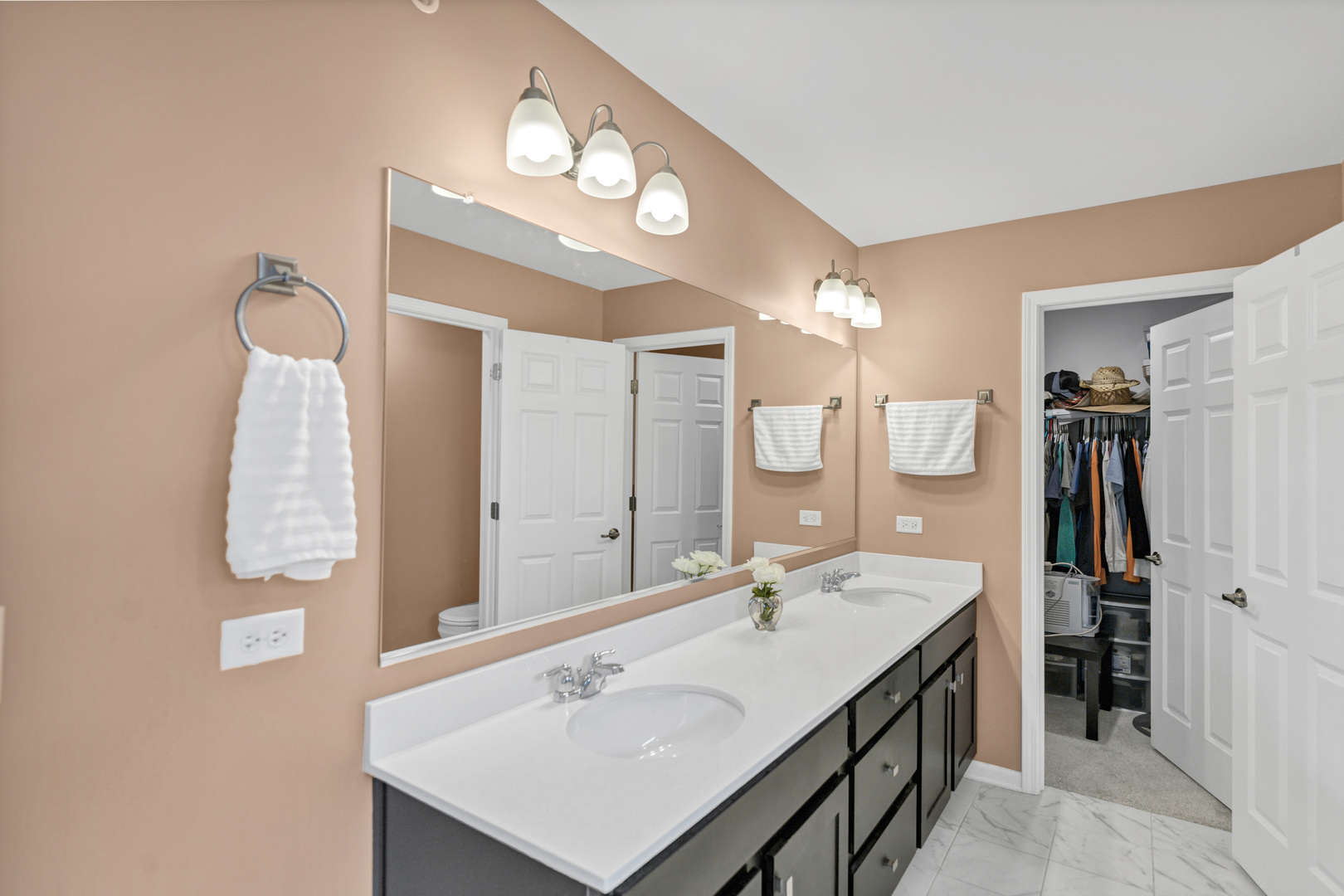 3306 Trillium Circle #3001, Rolling Meadows, IL 60008