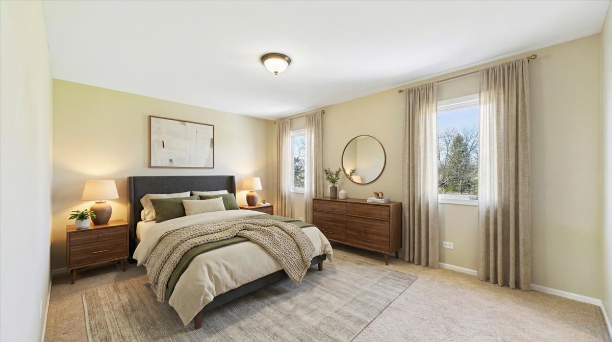 209 Mooregate Trail, Hawthorn Woods, IL 60047