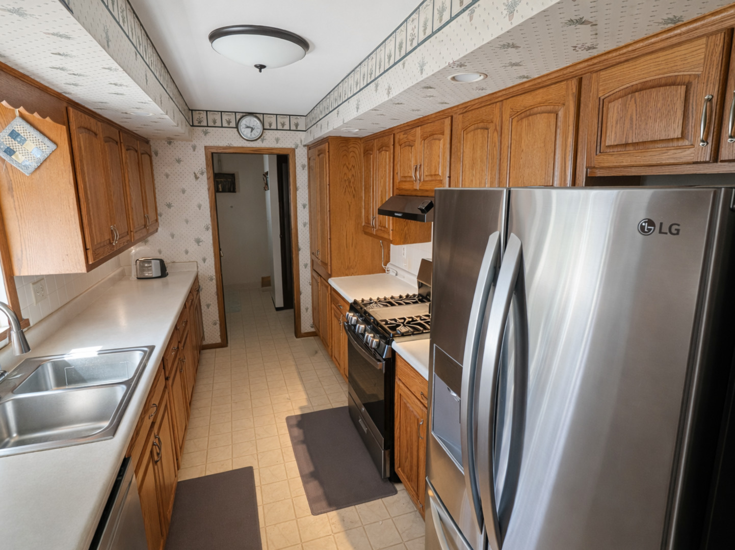 4 James Court, Minier, IL 61759