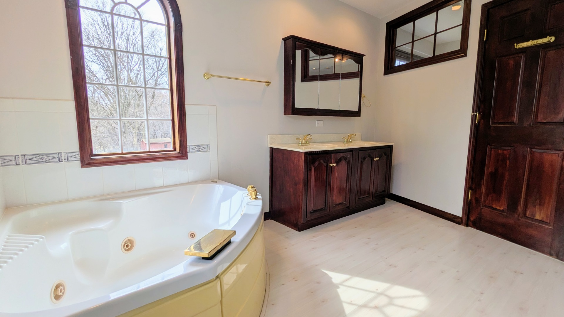 709 W Kenilworth Avenue, Palatine, IL 60067