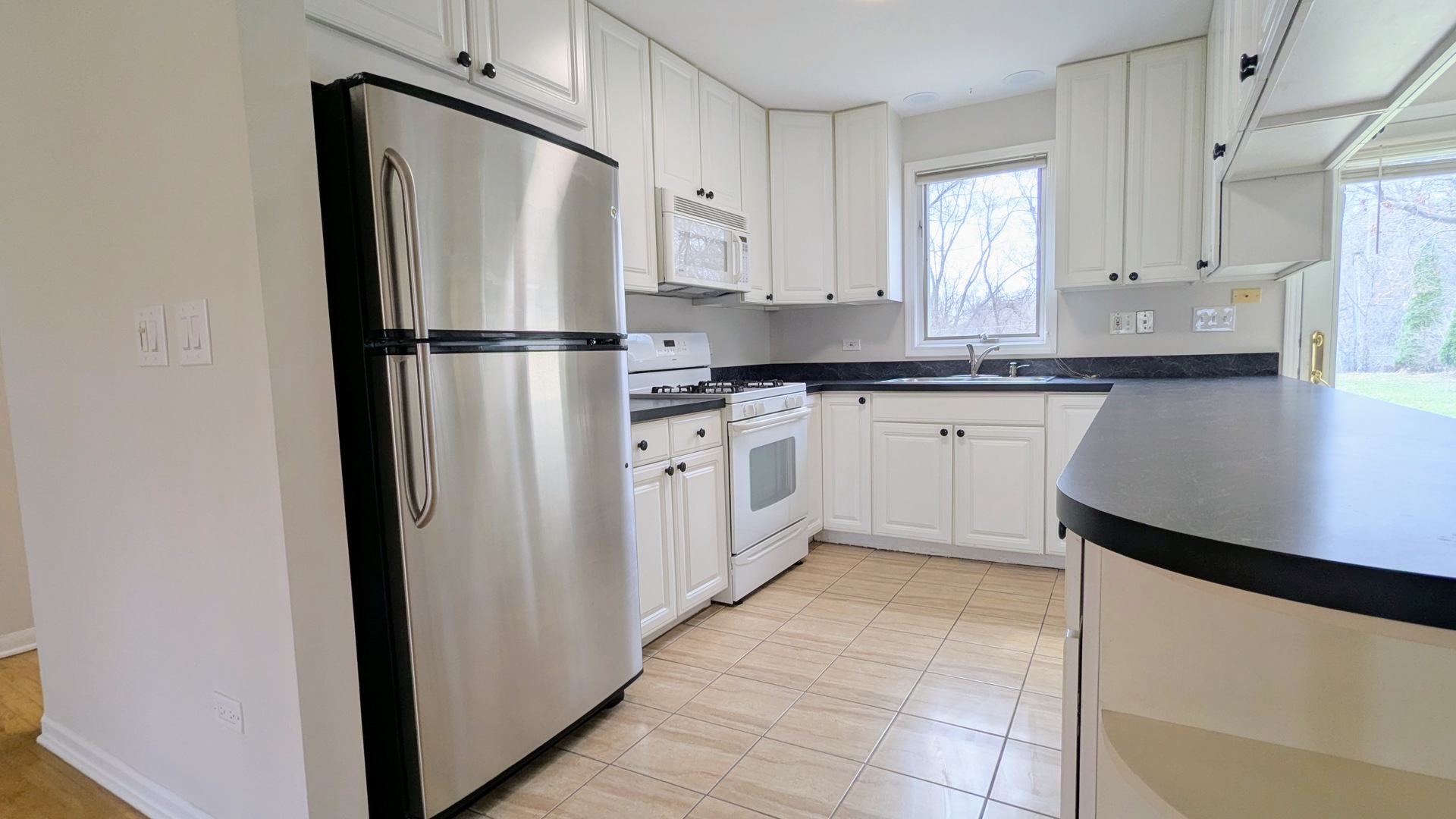 709 W Kenilworth Avenue, Palatine, IL 60067