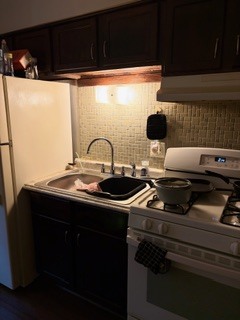 81 Oglesby Avenue, Calumet City, IL 60409