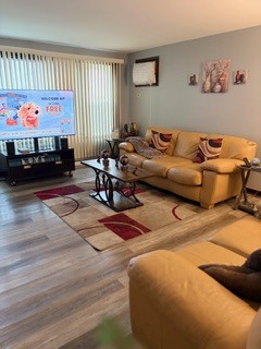 81 Oglesby Avenue, Calumet City, IL 60409