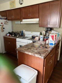 81 Oglesby Avenue, Calumet City, IL 60409