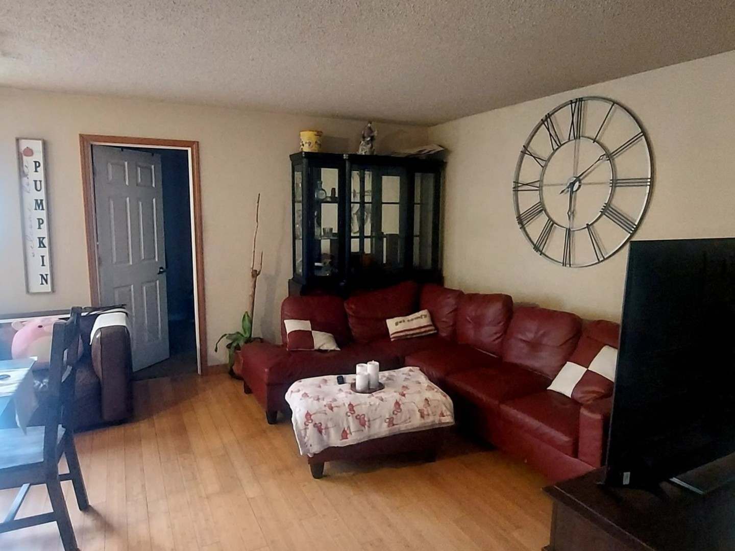 728 Haddam Way, Hanover Park, IL 60133