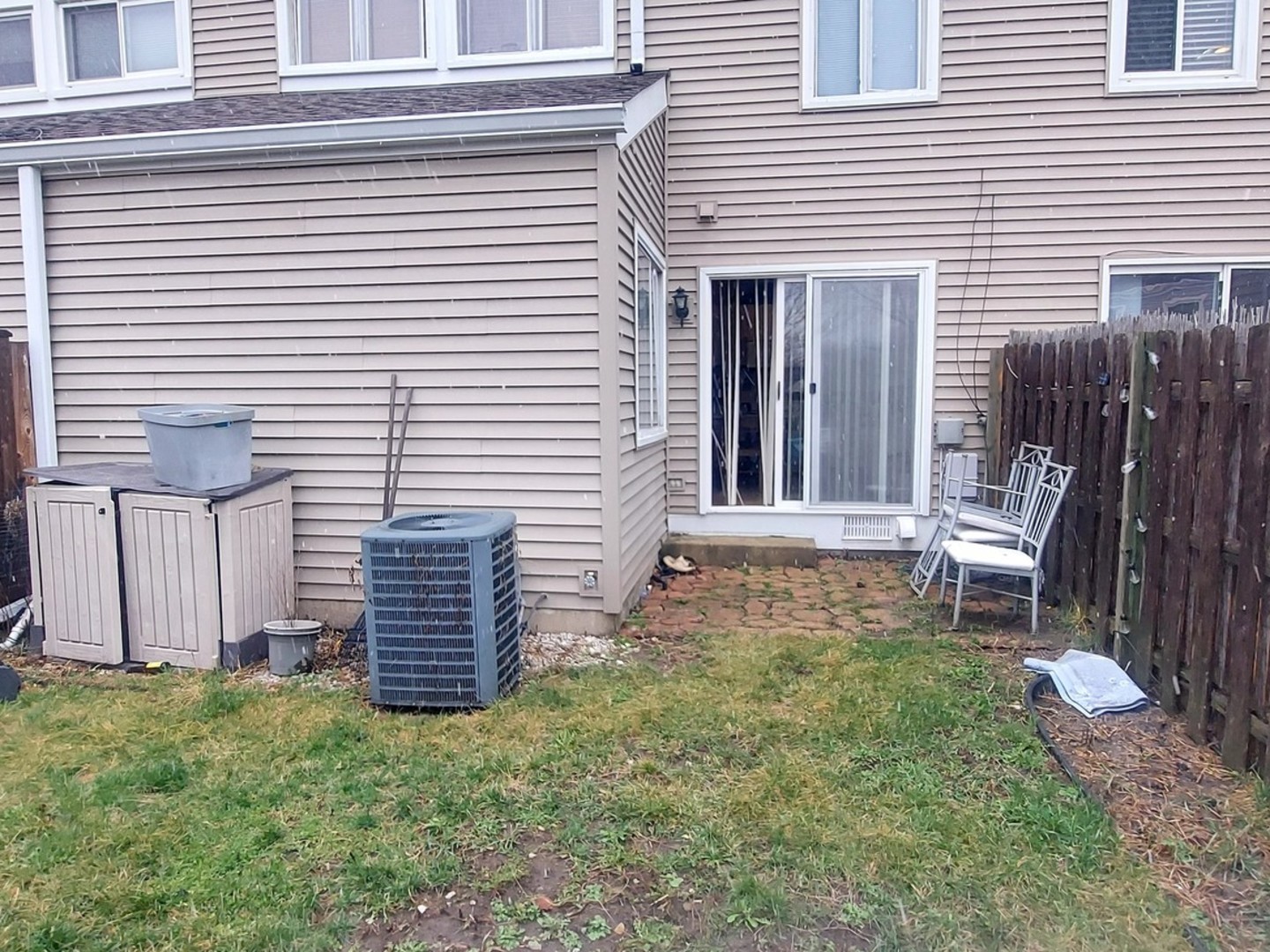 728 Haddam Way, Hanover Park, IL 60133