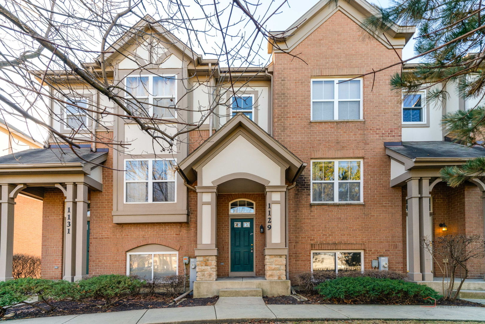 1129 N Claremont Drive #1129, Palatine, IL 60074