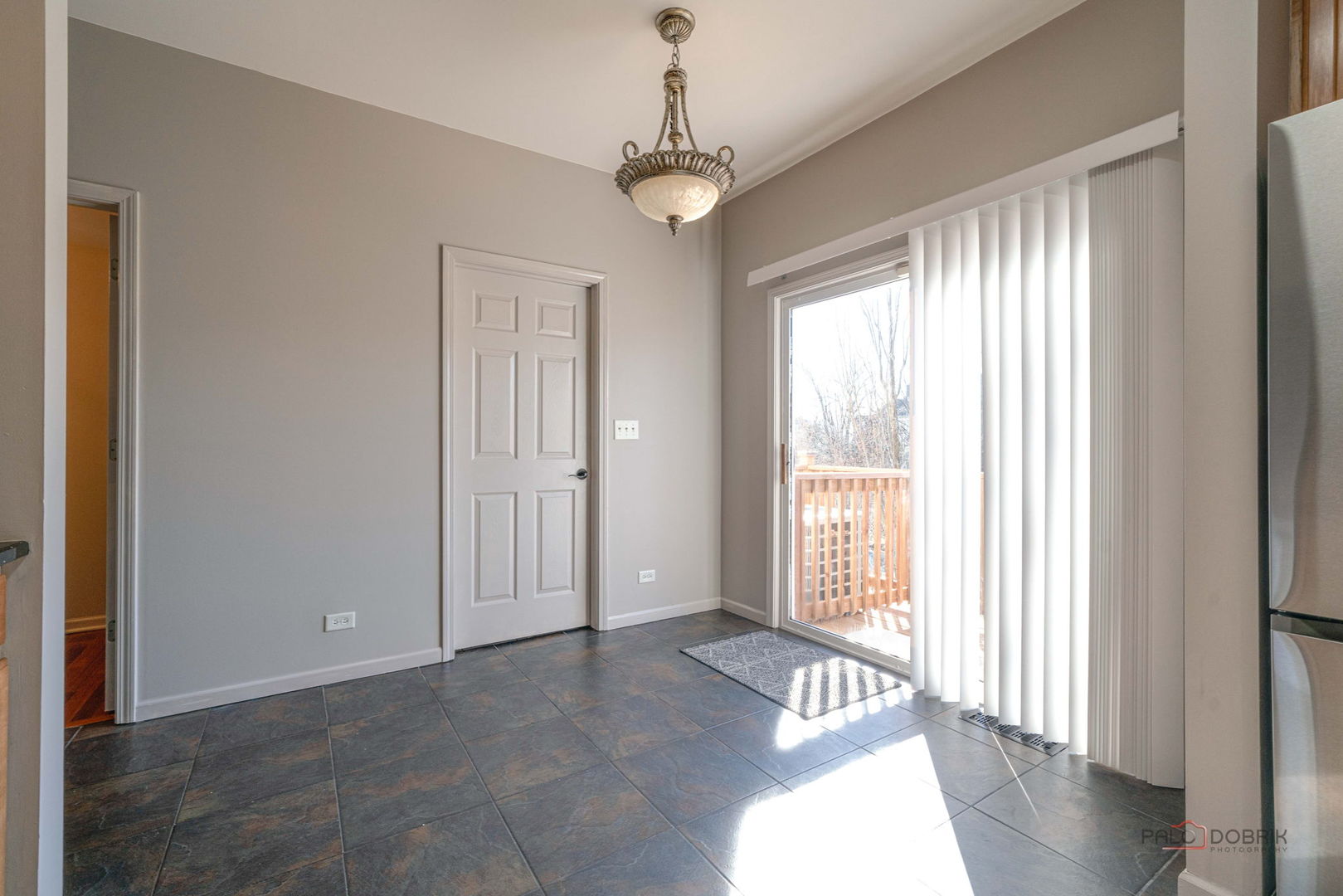 1129 N Claremont Drive #1129, Palatine, IL 60074