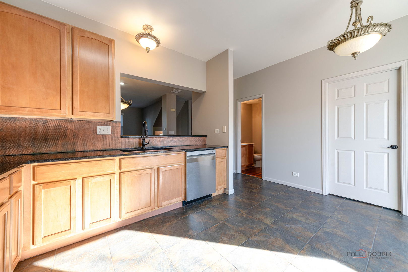 1129 N Claremont Drive #1129, Palatine, IL 60074