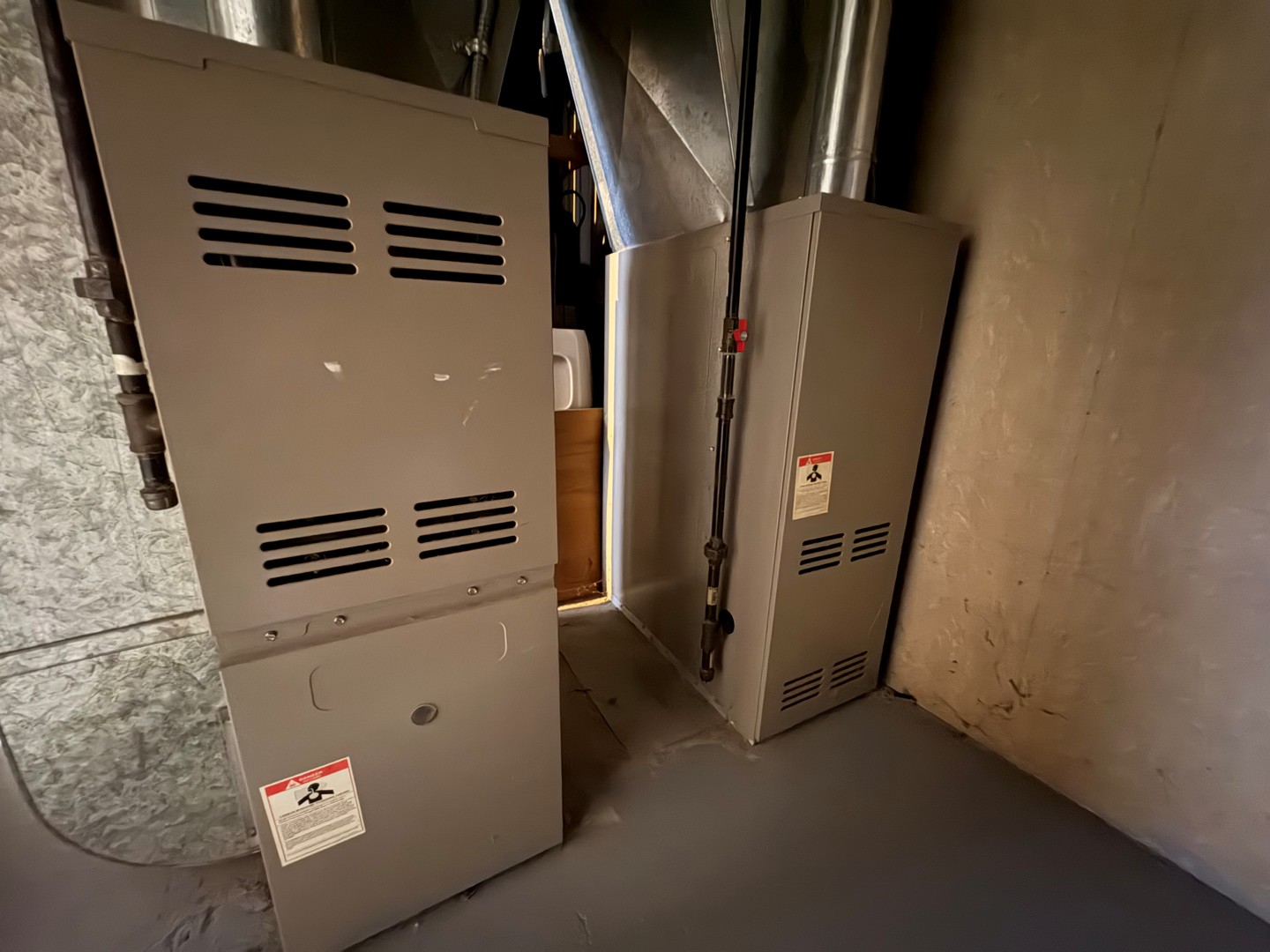 2058 Linden Avenue, Waukegan, IL 60085