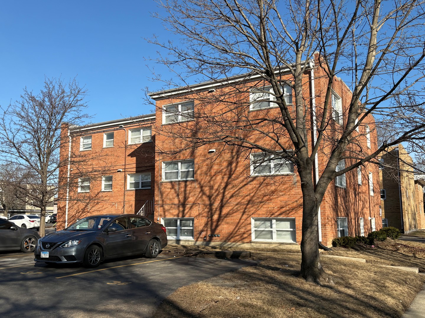 2058 Linden Avenue, Waukegan, IL 60085