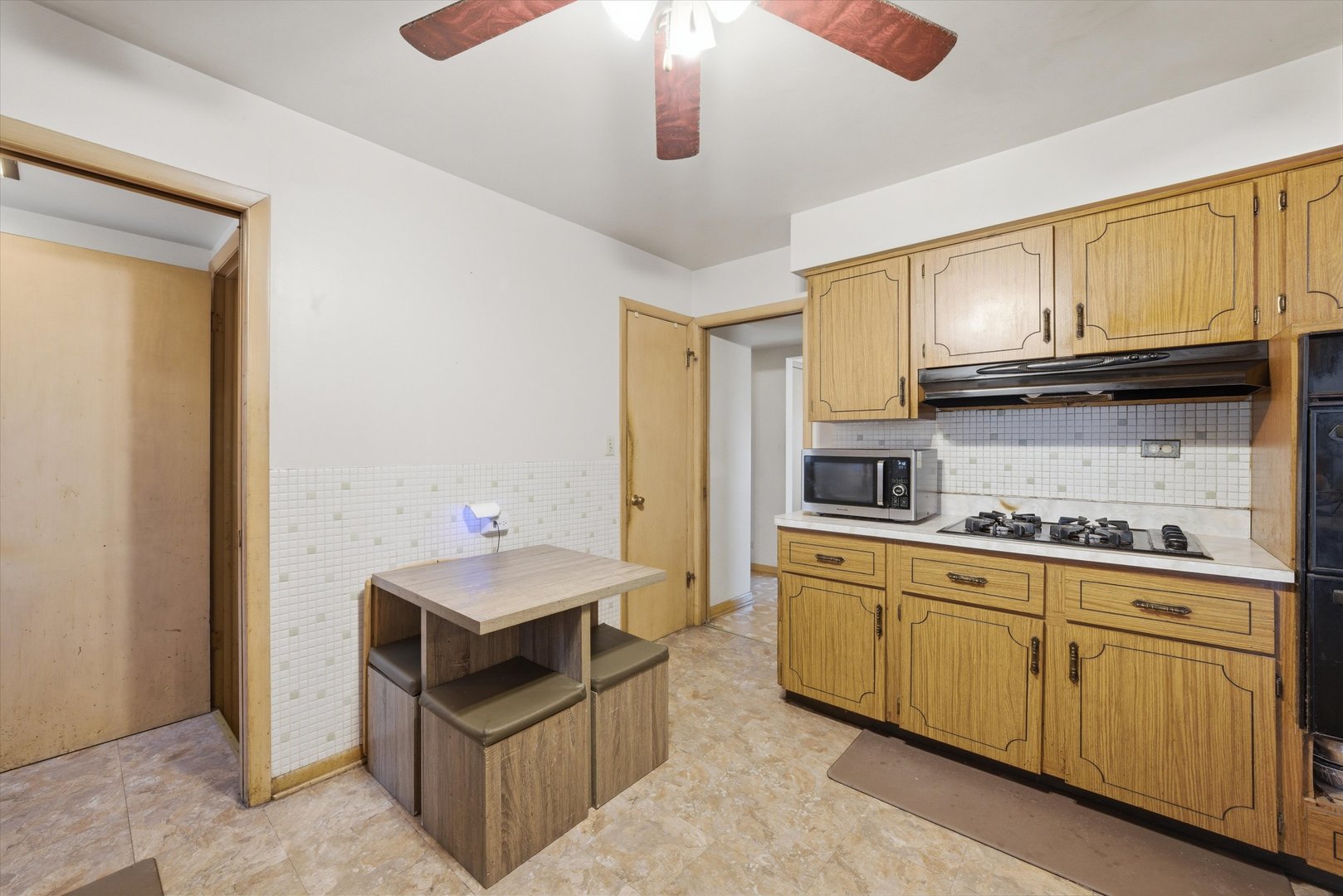 16712 Elm Street, South Holland, IL 60473