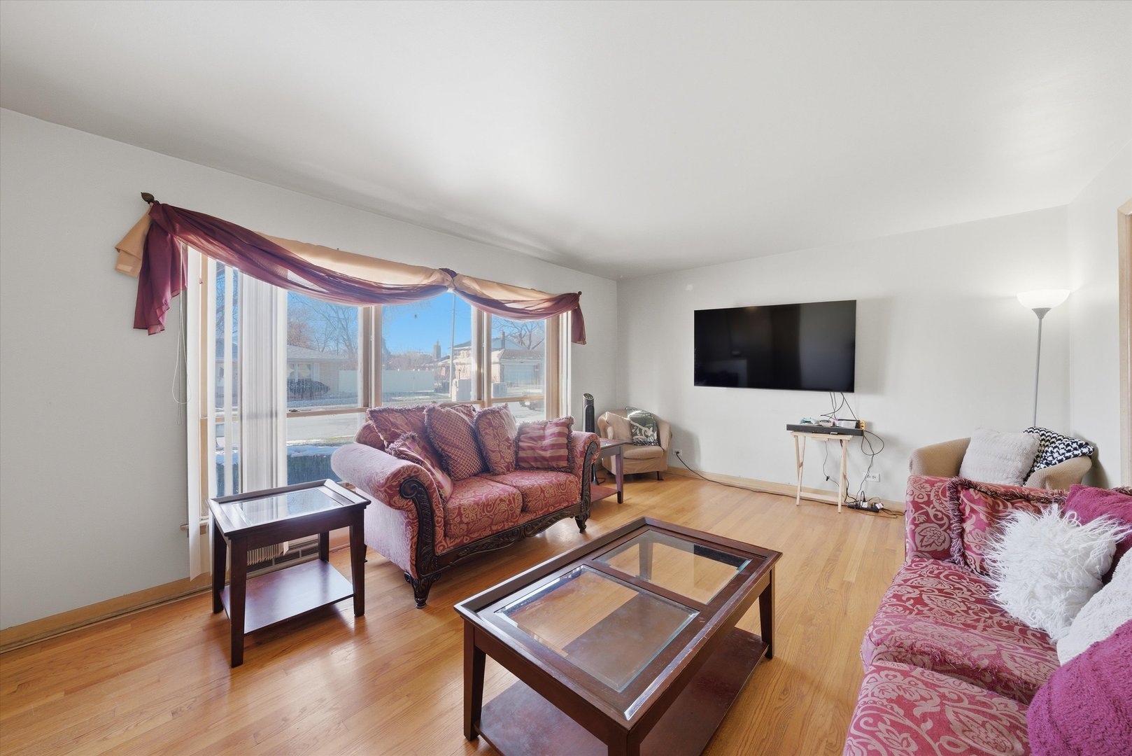 16712 Elm Street, South Holland, IL 60473