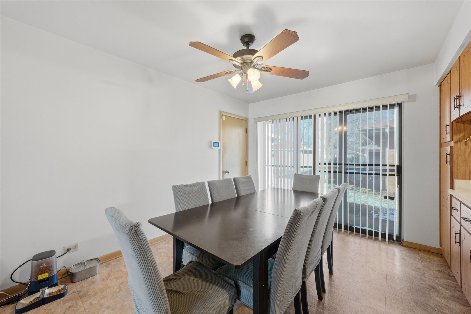 16712 Elm Street, South Holland, IL 60473