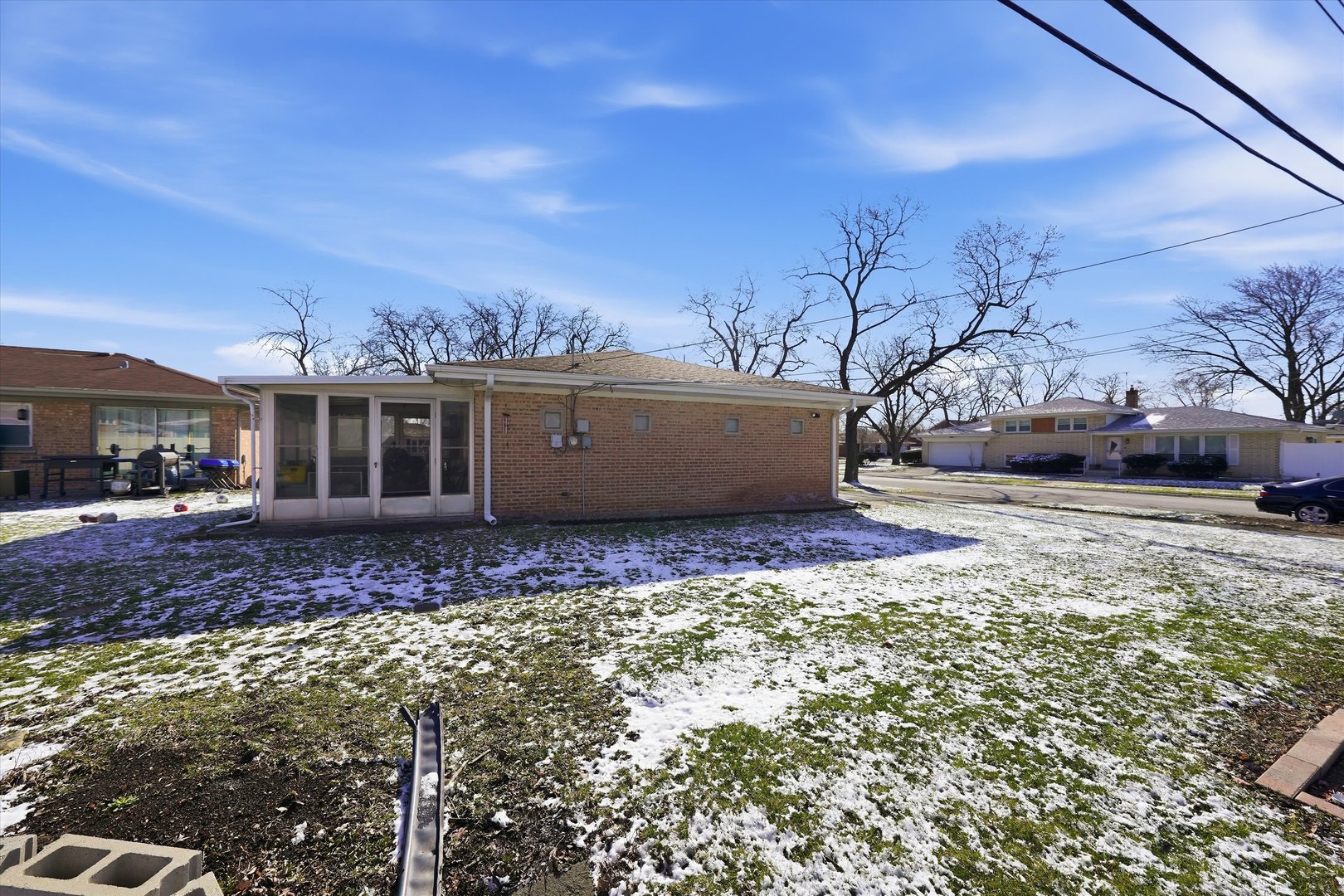 16712 Elm Street, South Holland, IL 60473