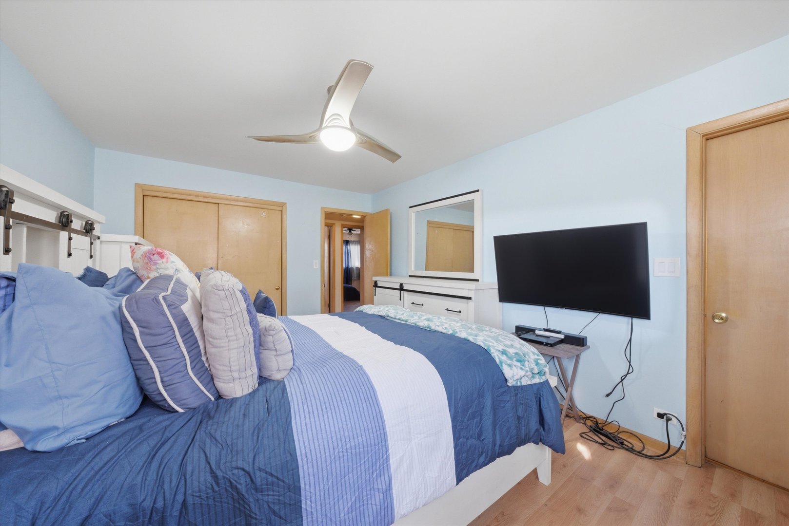 16712 Elm Street, South Holland, IL 60473