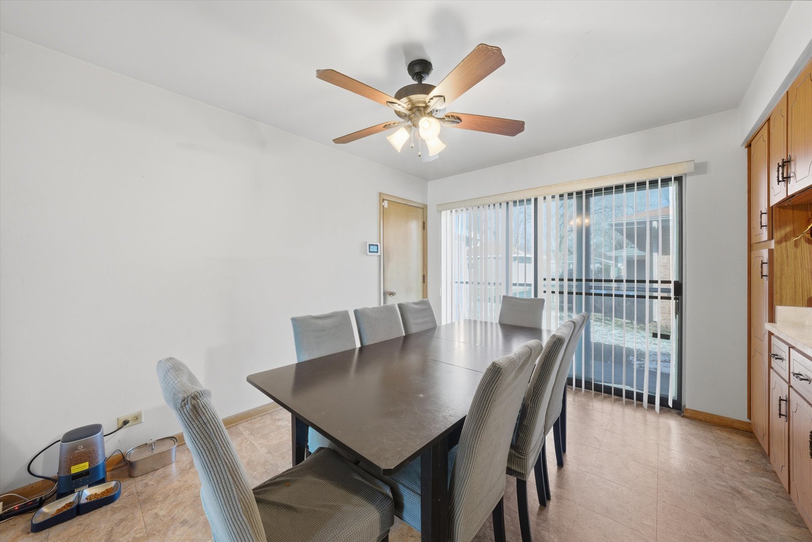 16712 Elm Street, South Holland, IL 60473