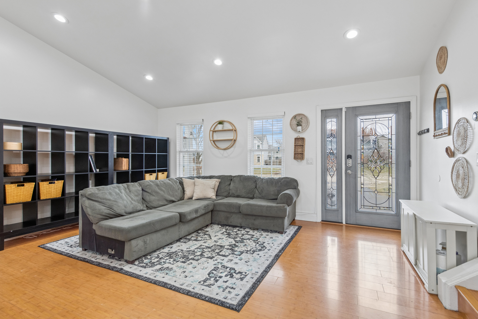 2104 Oakleaf Lane, Lake Villa, IL 60046