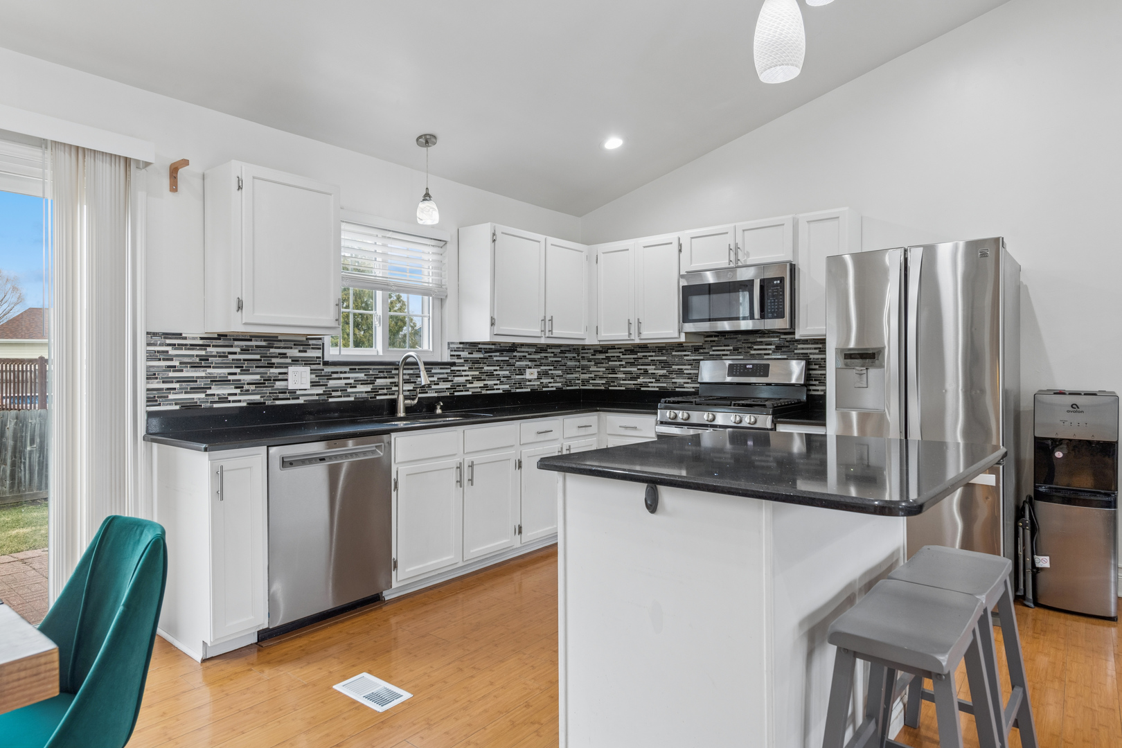 2104 Oakleaf Lane, Lake Villa, IL 60046