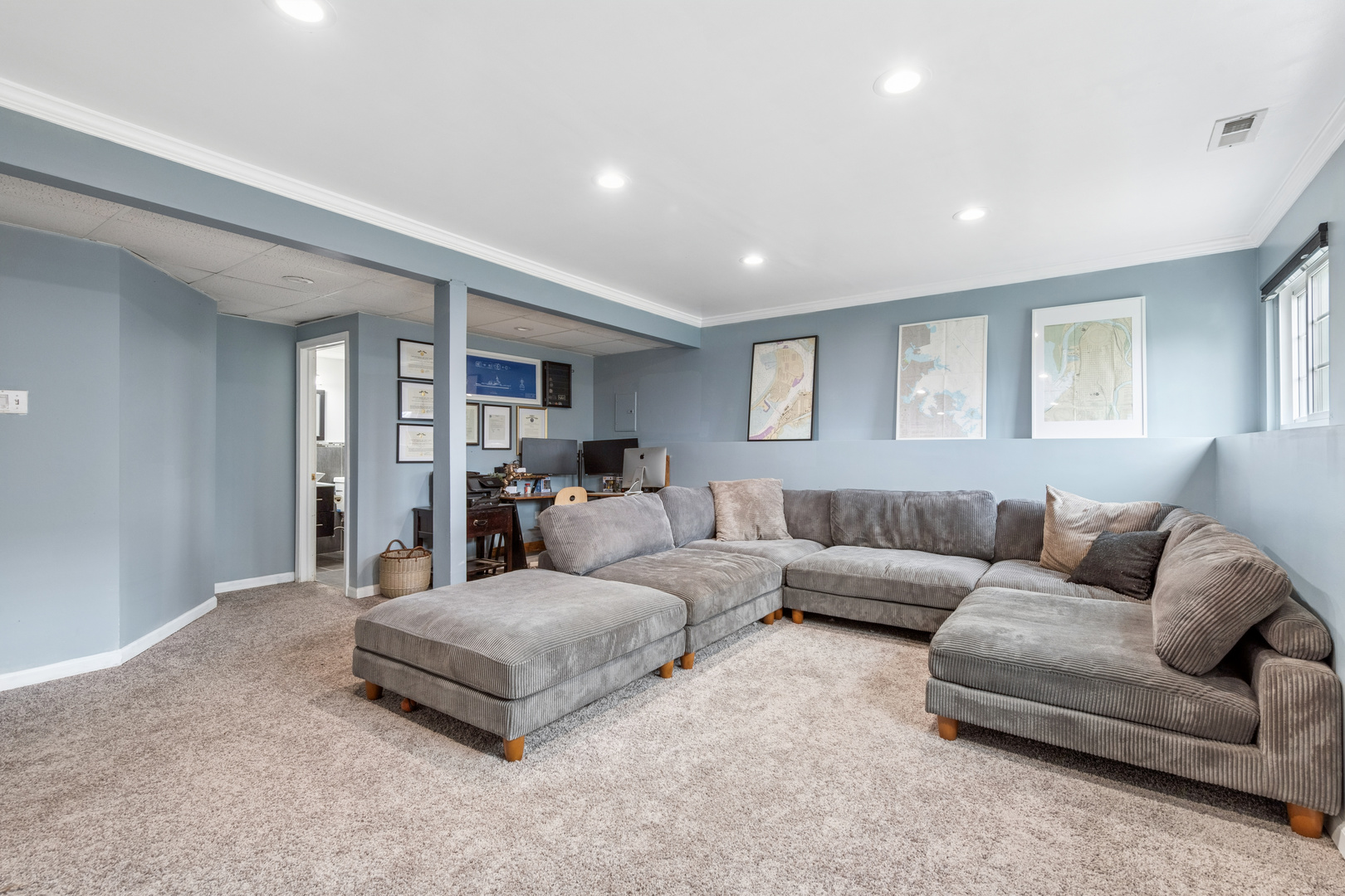 2104 Oakleaf Lane, Lake Villa, IL 60046