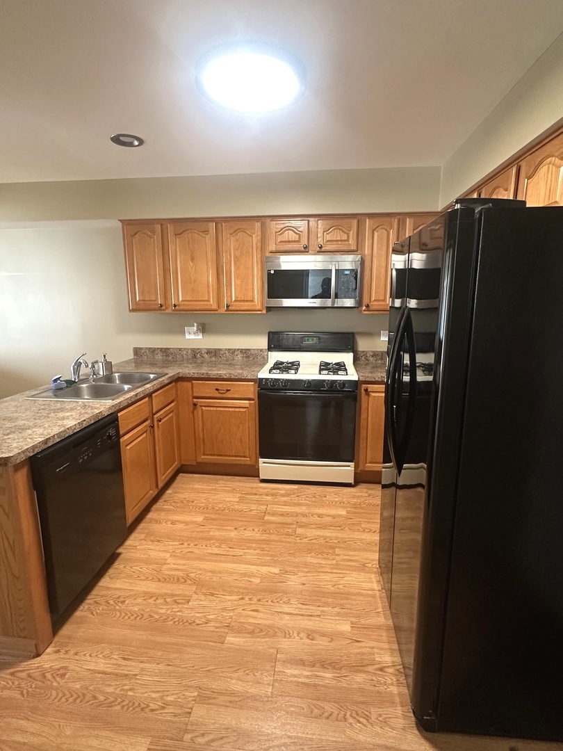 3088 Serenity Lane, Naperville, IL 60564