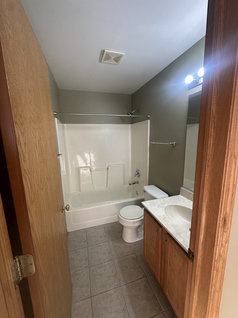 3088 Serenity Lane, Naperville, IL 60564