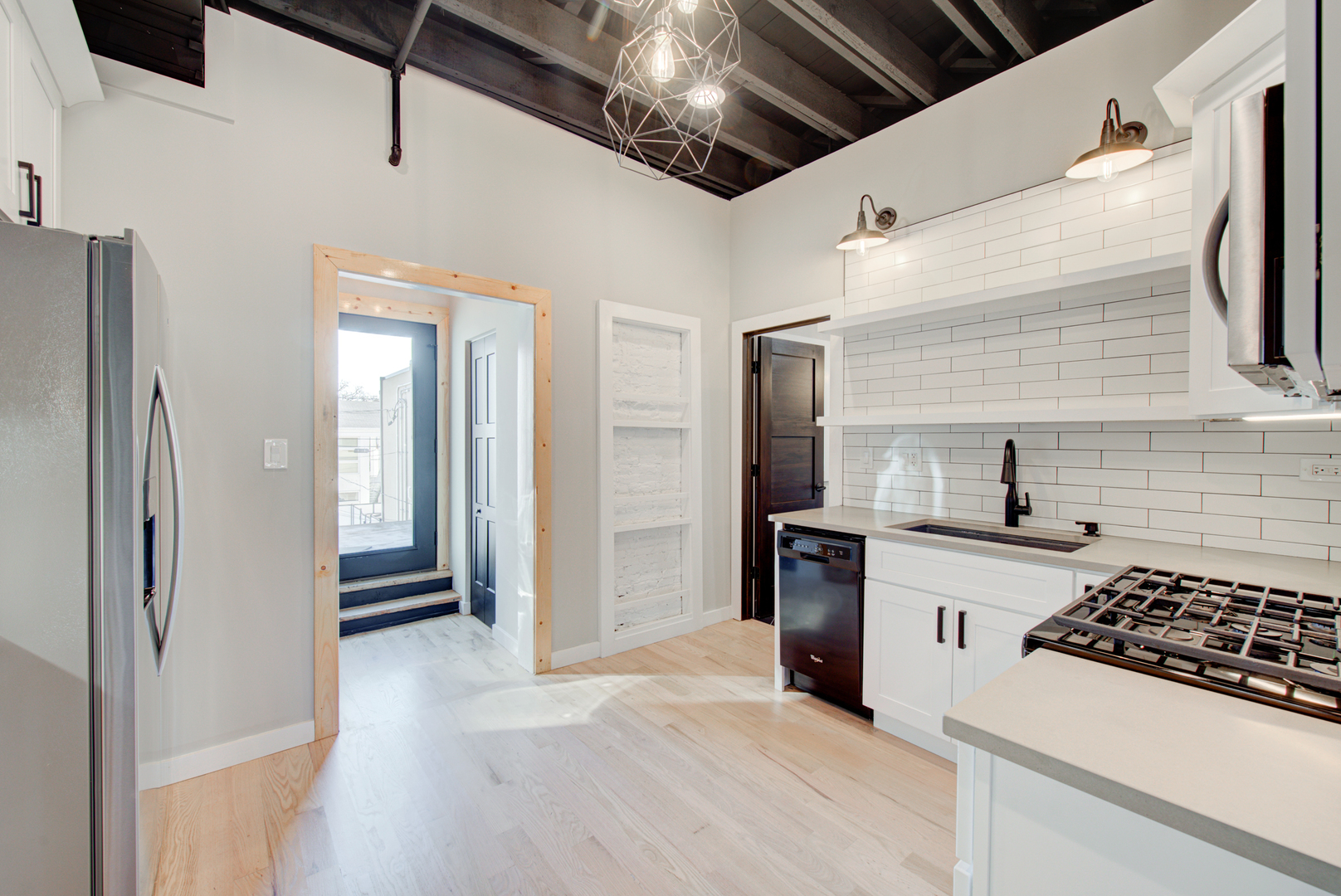 219 - 221 W Main Street, St. Charles, IL 60174