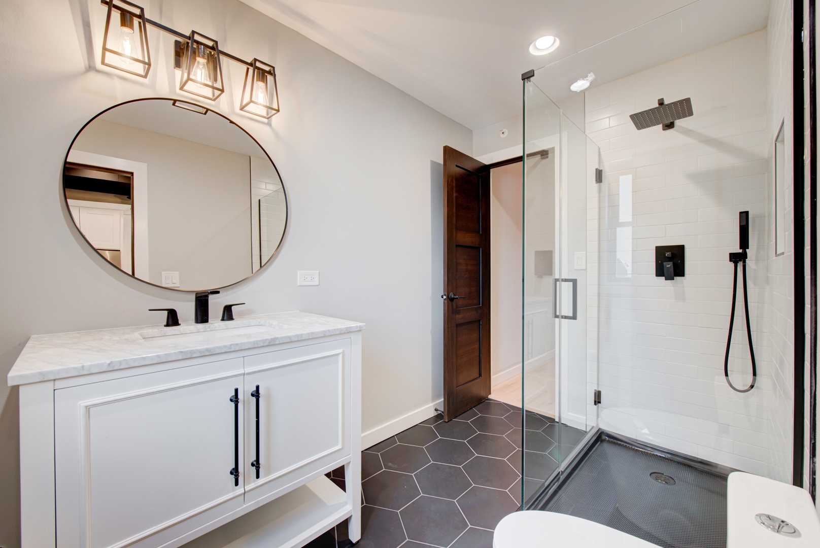 219 - 221 W Main Street, St. Charles, IL 60174